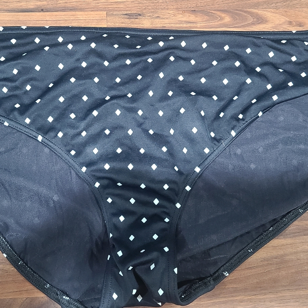 Freya women's xl bikini bottoms.